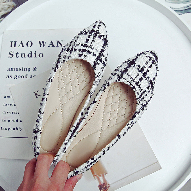 Women's soft flat casual shoes